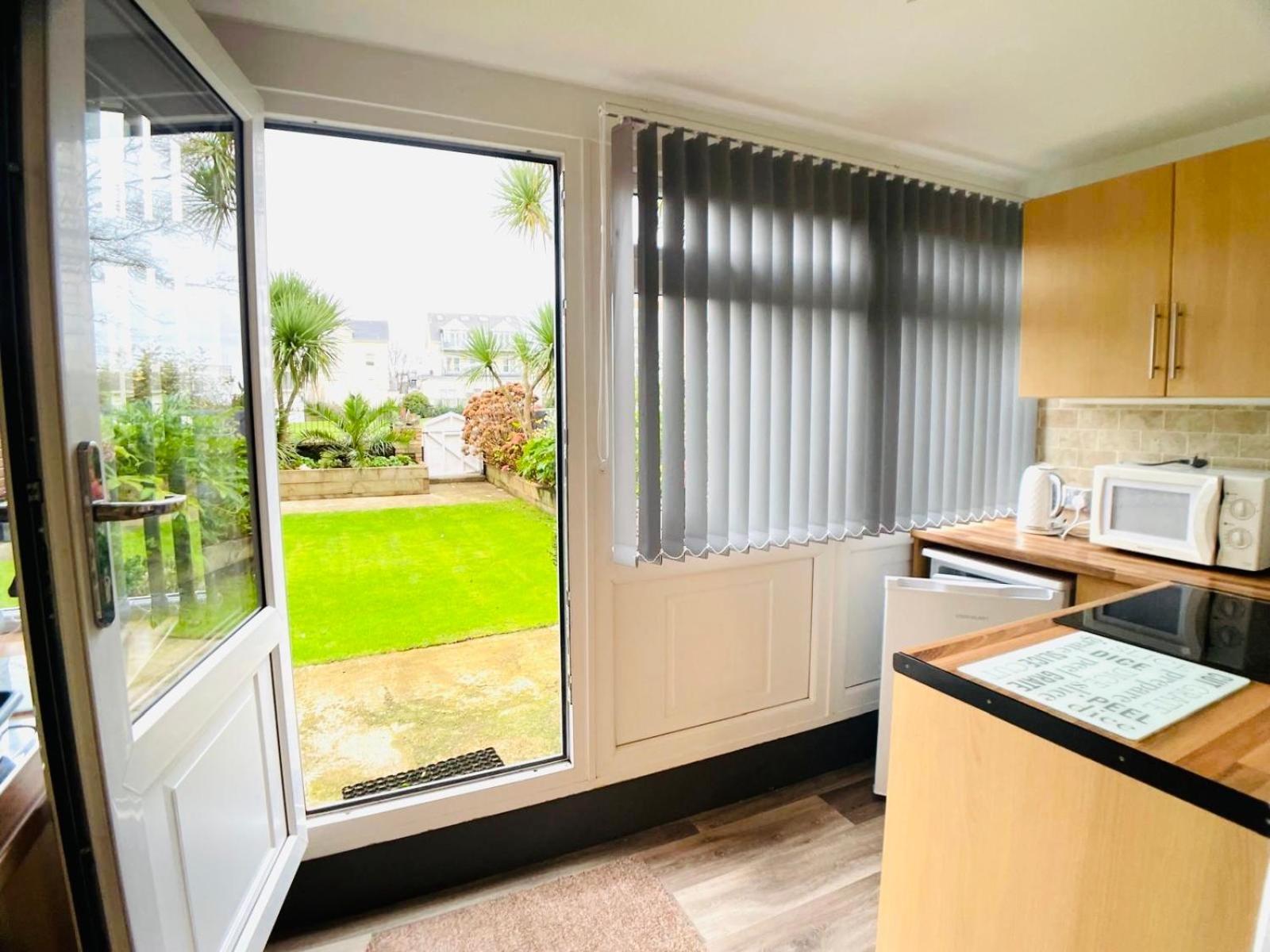 Bedford Holiday Apartments Paignton Bagian luar foto